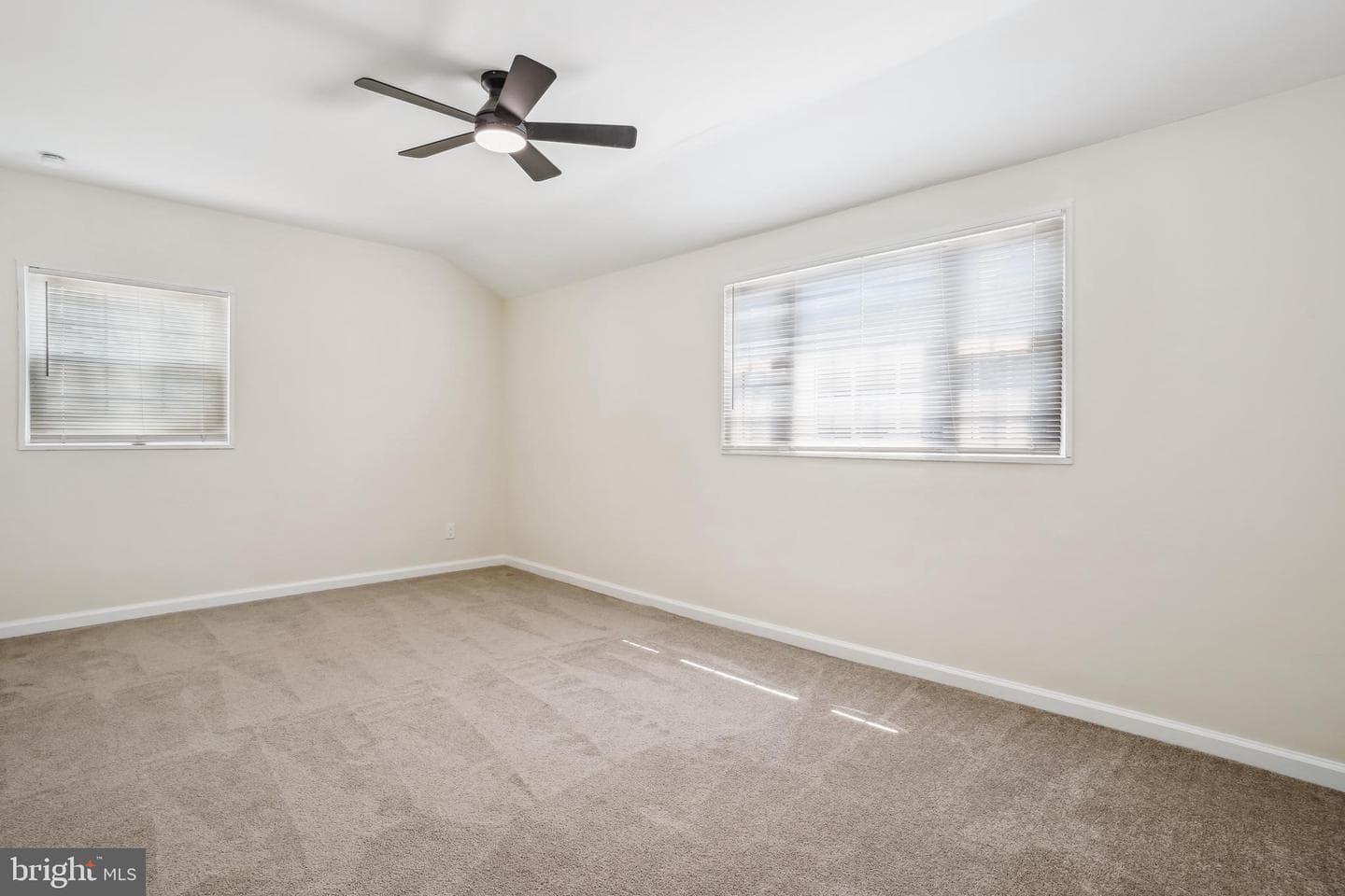 2305 Houston Street photo 33