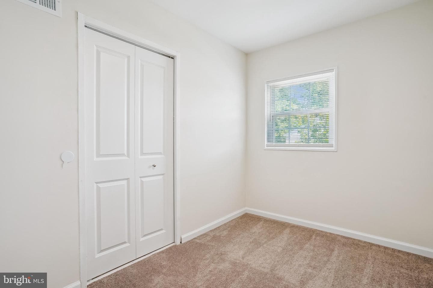 2305 Houston Street photo 9