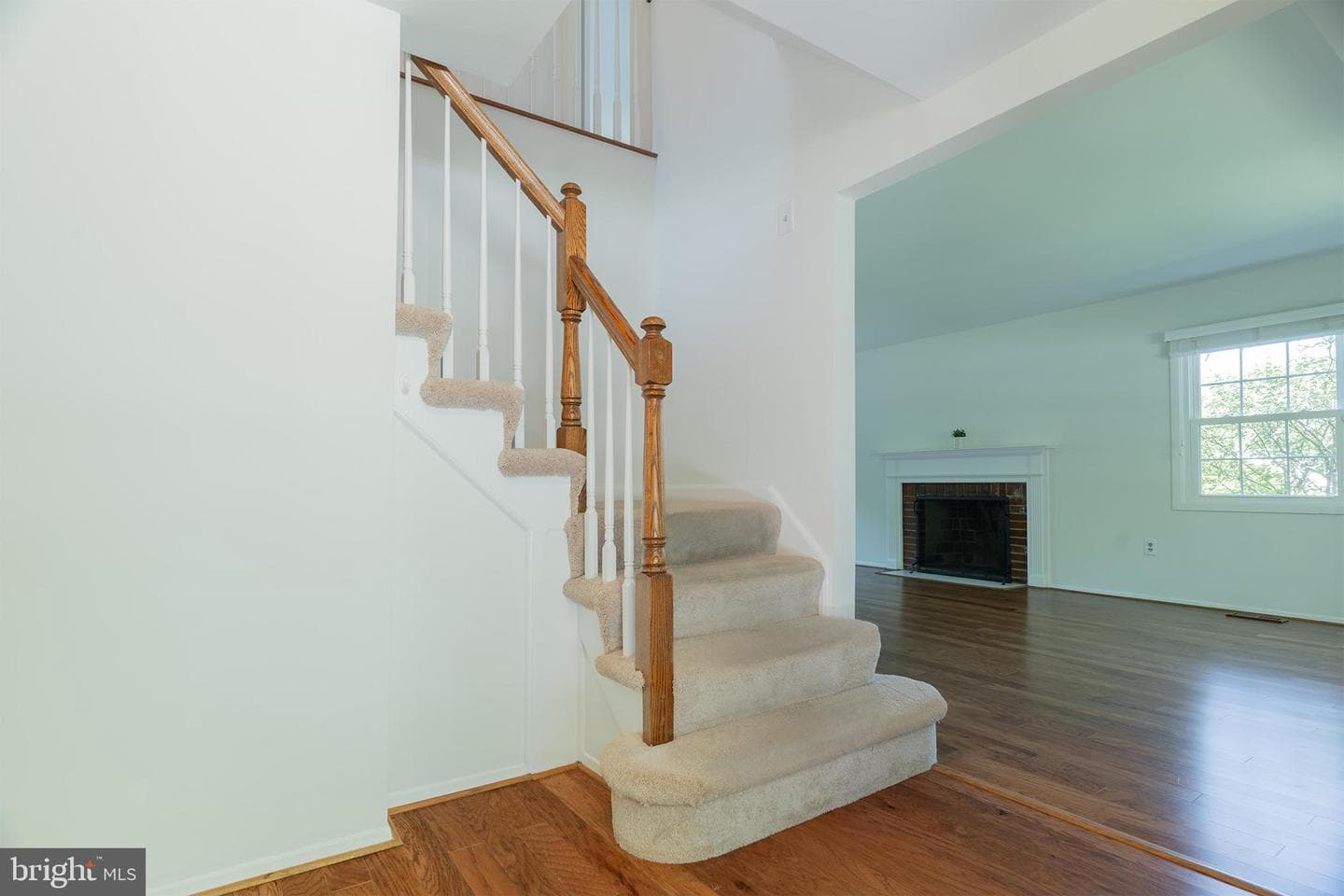 12412 Mount Pleasant Drive photo 4