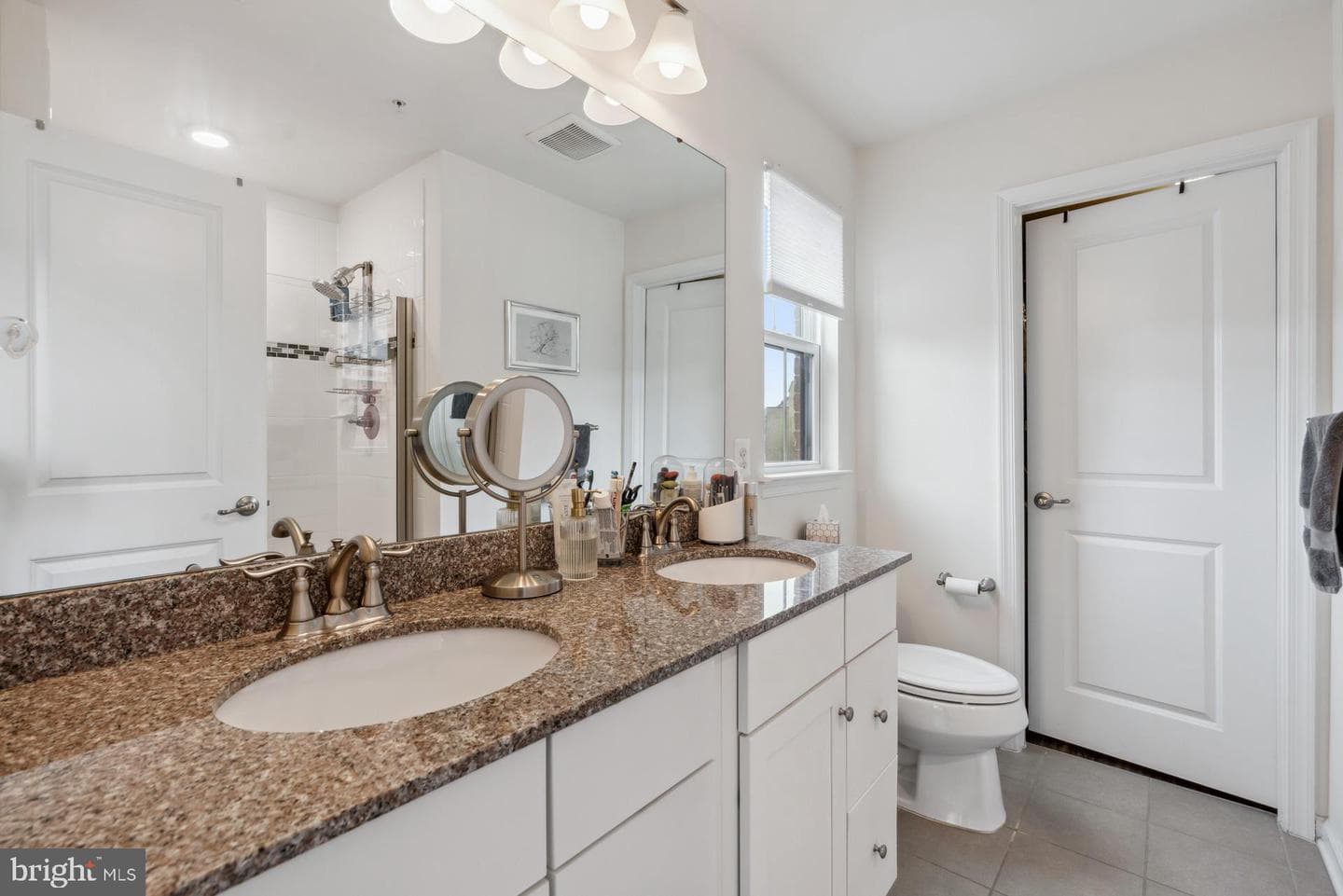6211 Chronicle Street photo 15