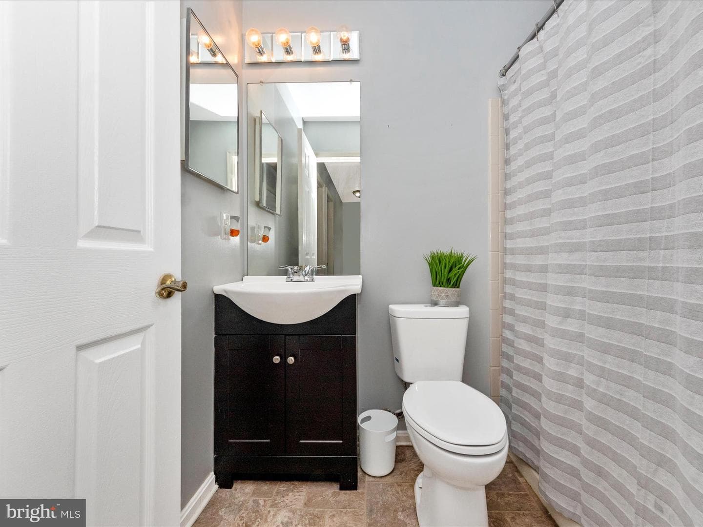 11234 Hannah Way #1 photo 40