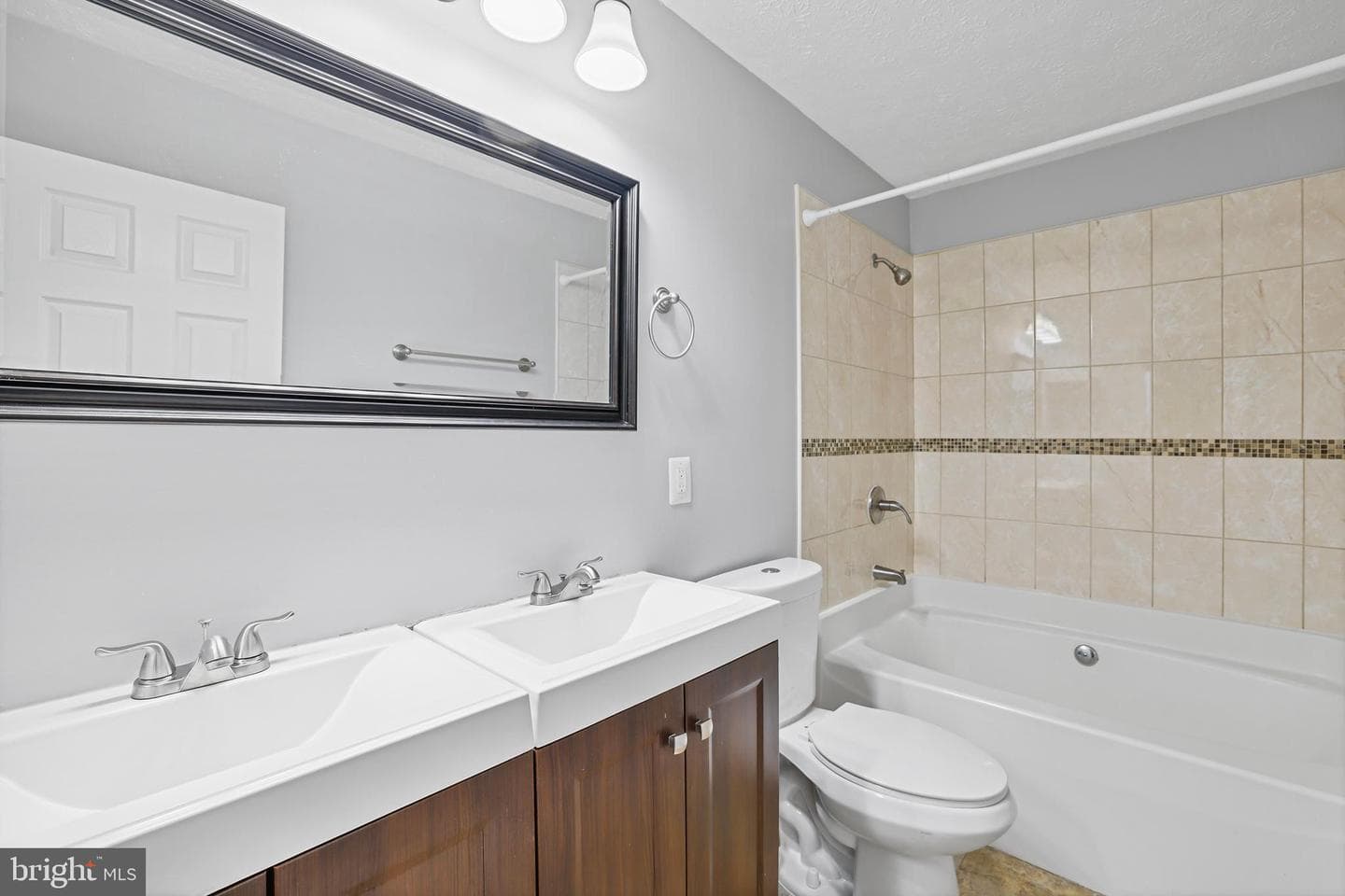 16143 Edenwood Drive photo 26