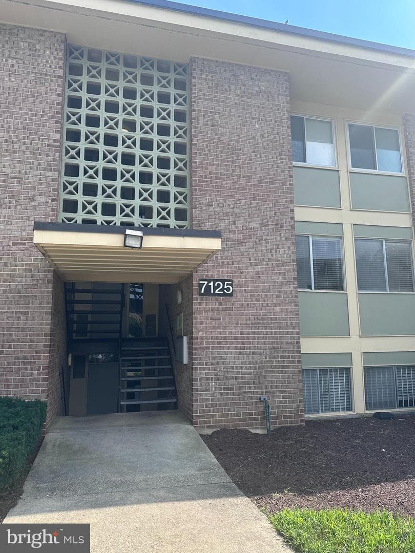7125 Donnell Place #7125 C4 photo 23