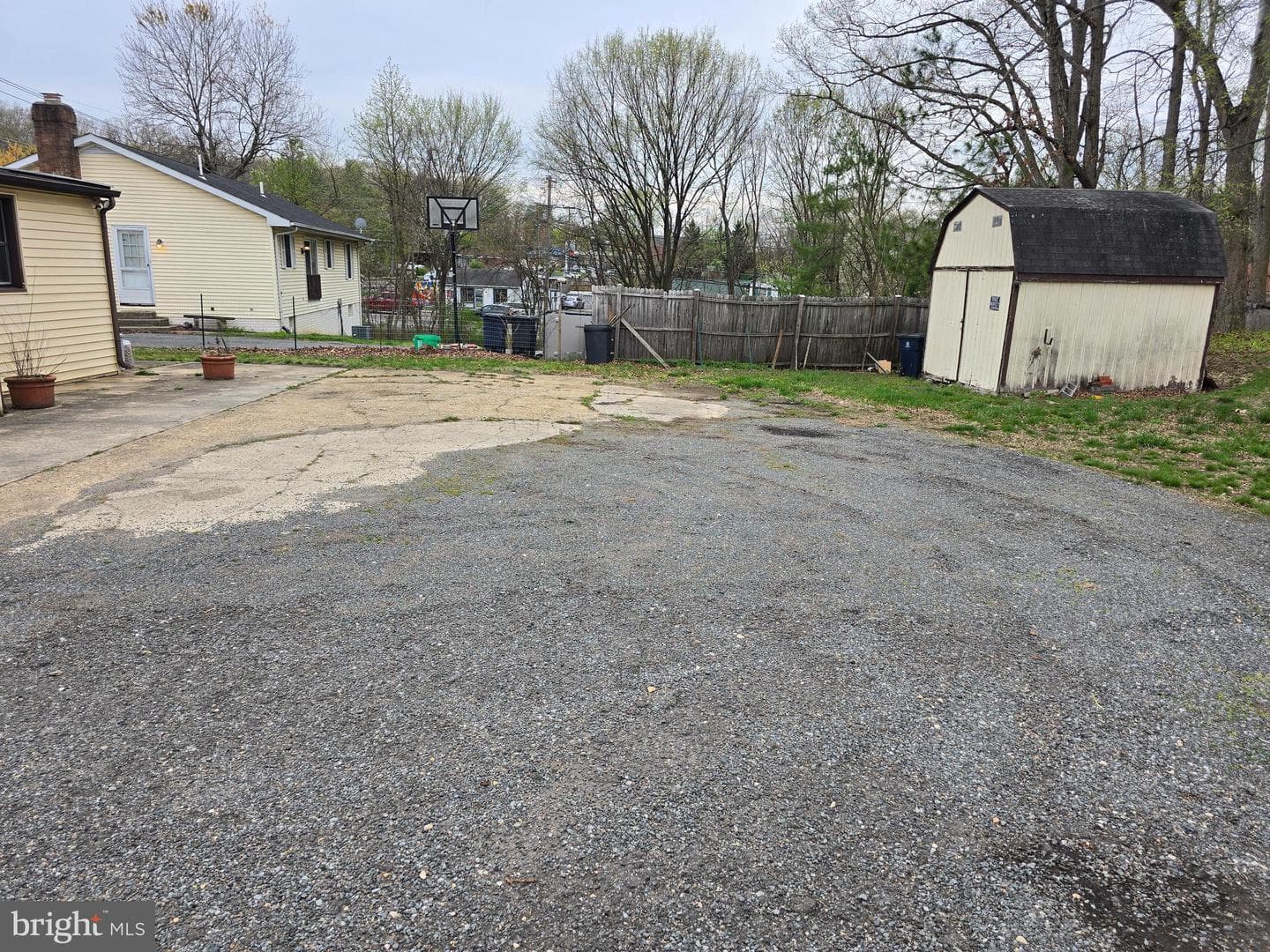 9709 Piscataway Road photo 22