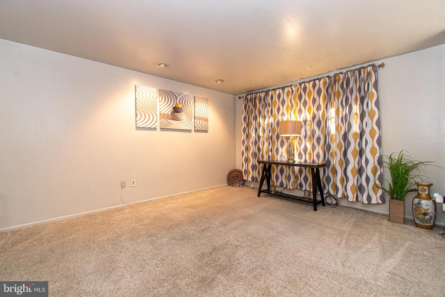 3701 Walnut Lane photo 6