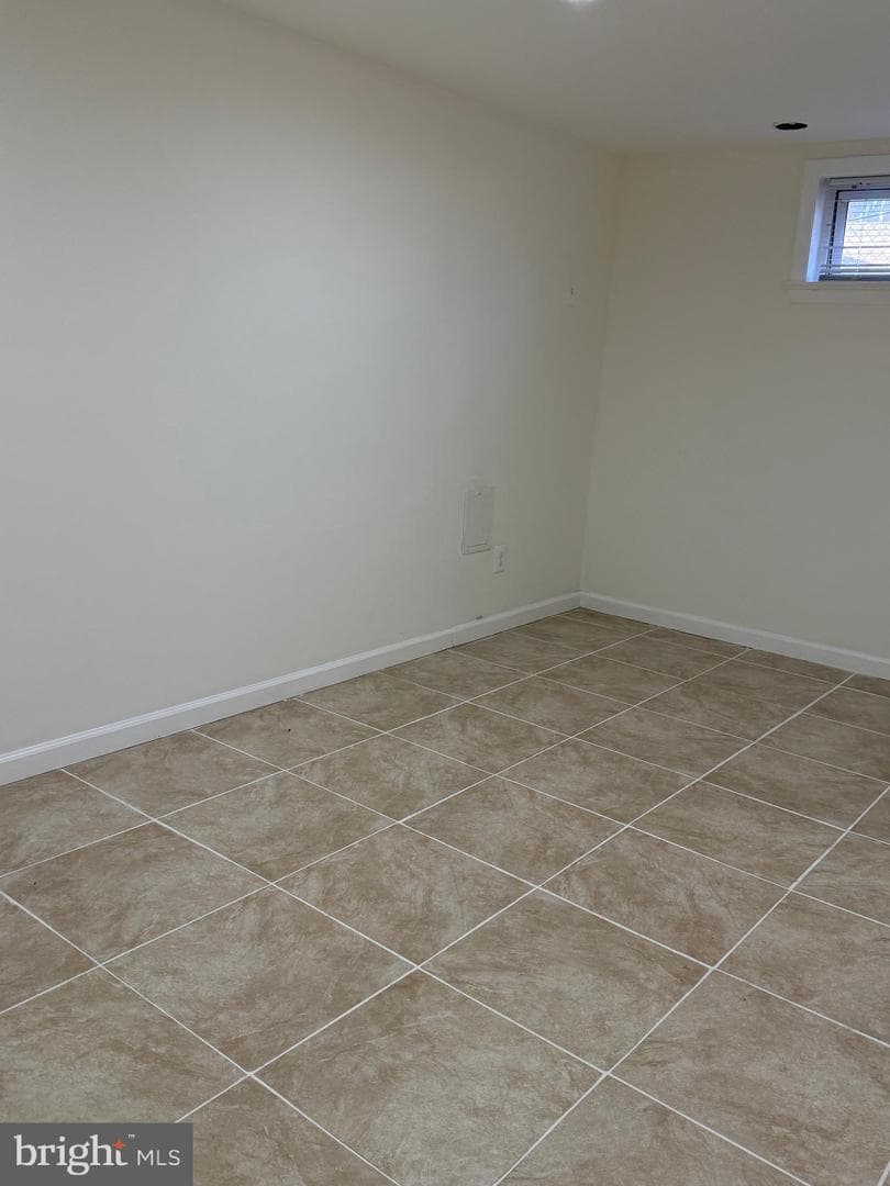 5529 Volta Avenue photo 18