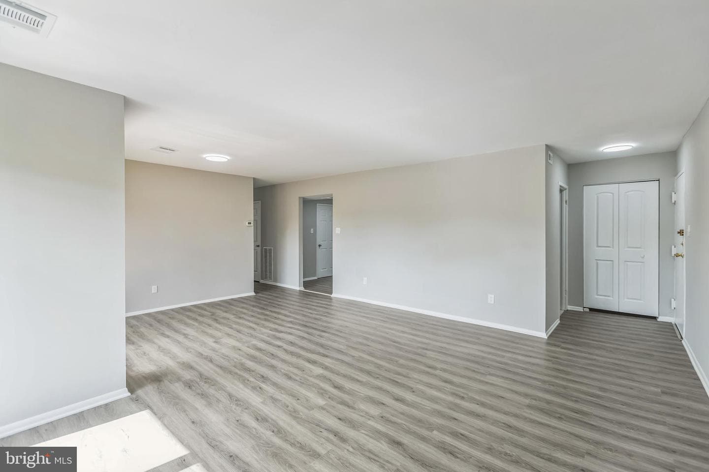 10224 Prince Place #12-307 photo 7