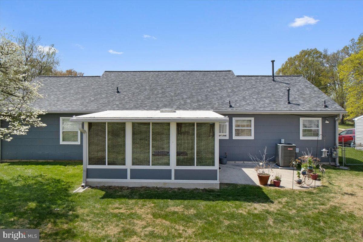 1111 Parkington Lane photo 29