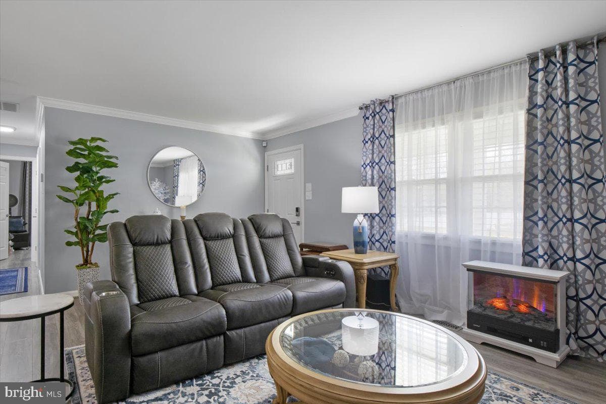 1111 Parkington Lane photo 7