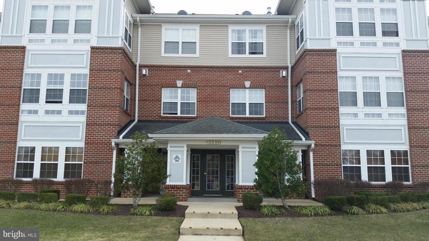 13220 Fox Bow Drive #203