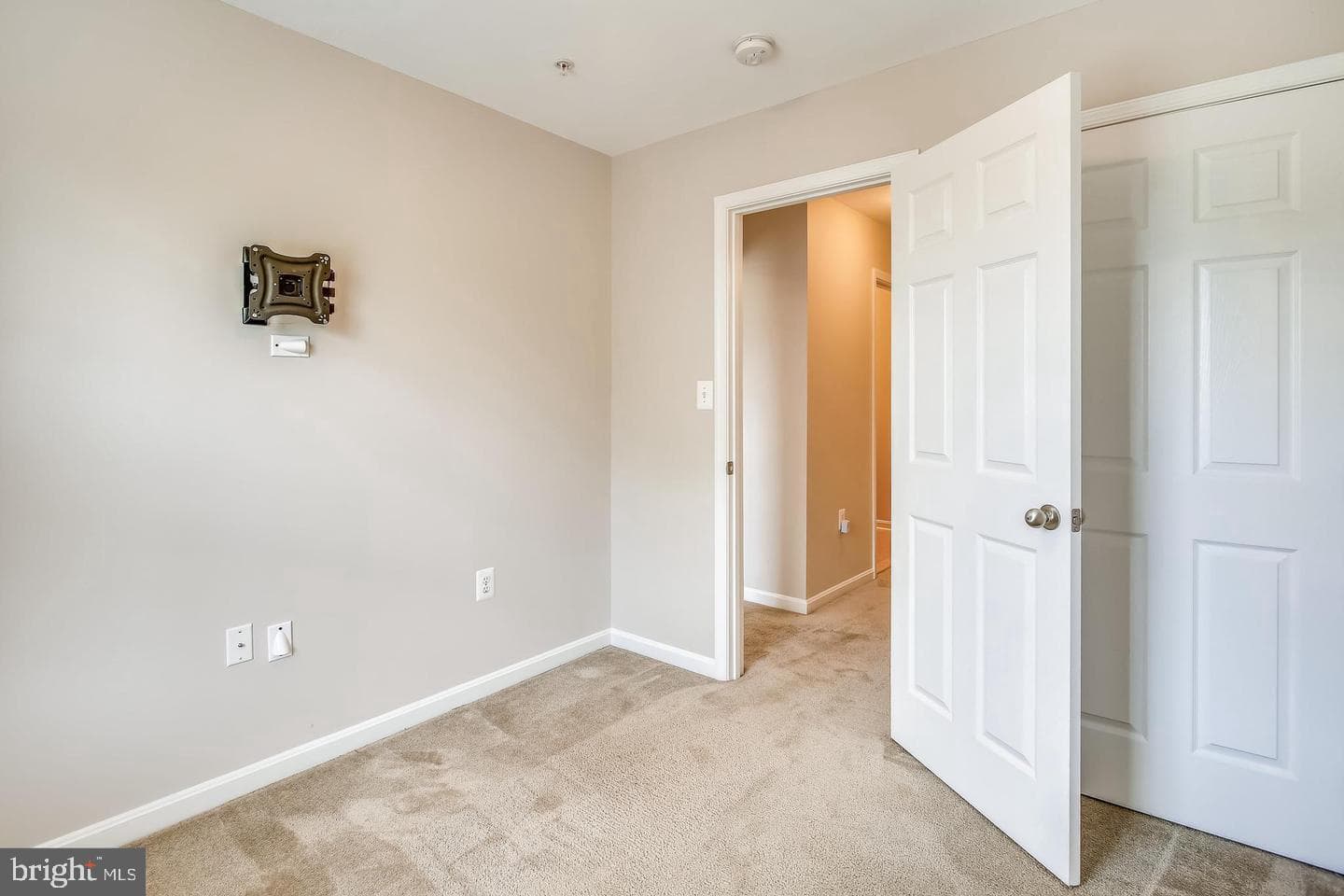 12909 Center Park Way photo 27