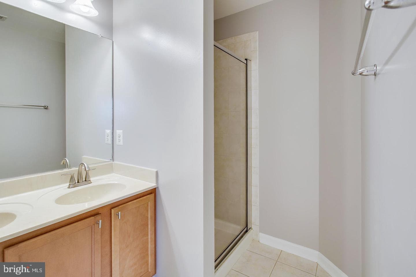 12909 Center Park Way photo 32