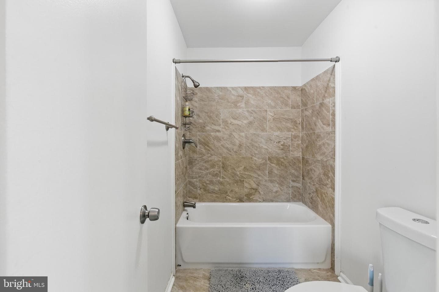 3014 South Grove photo 17
