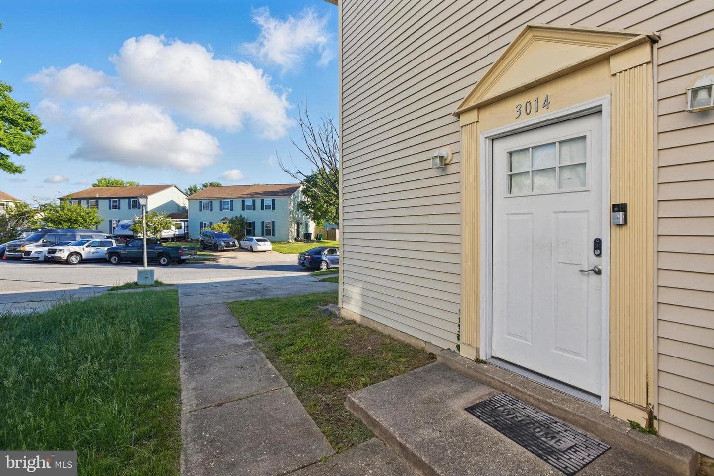 3014 South Grove photo 2