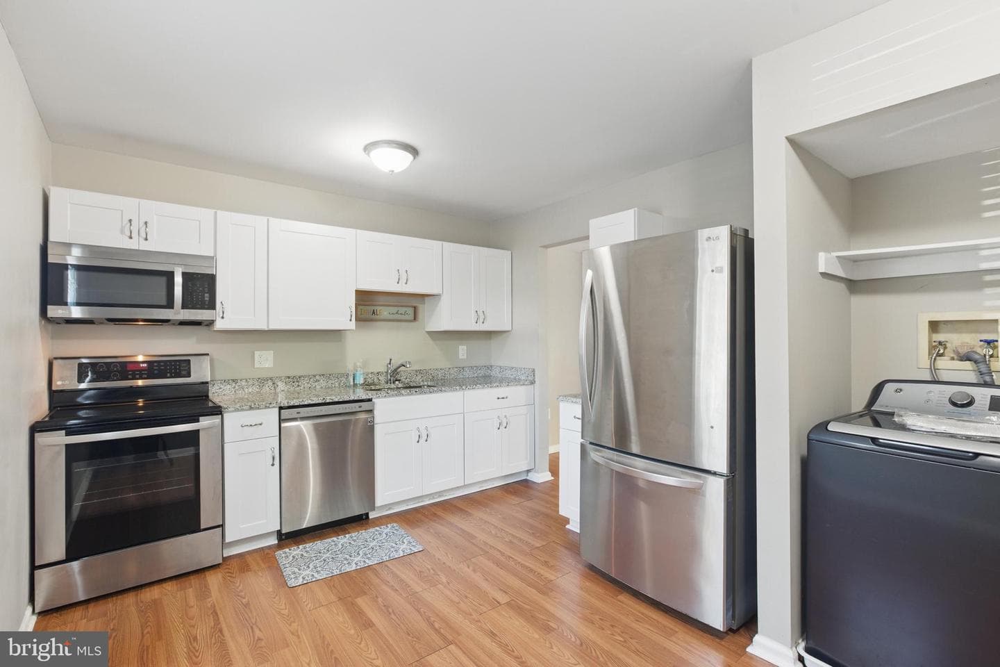 3014 South Grove photo 7