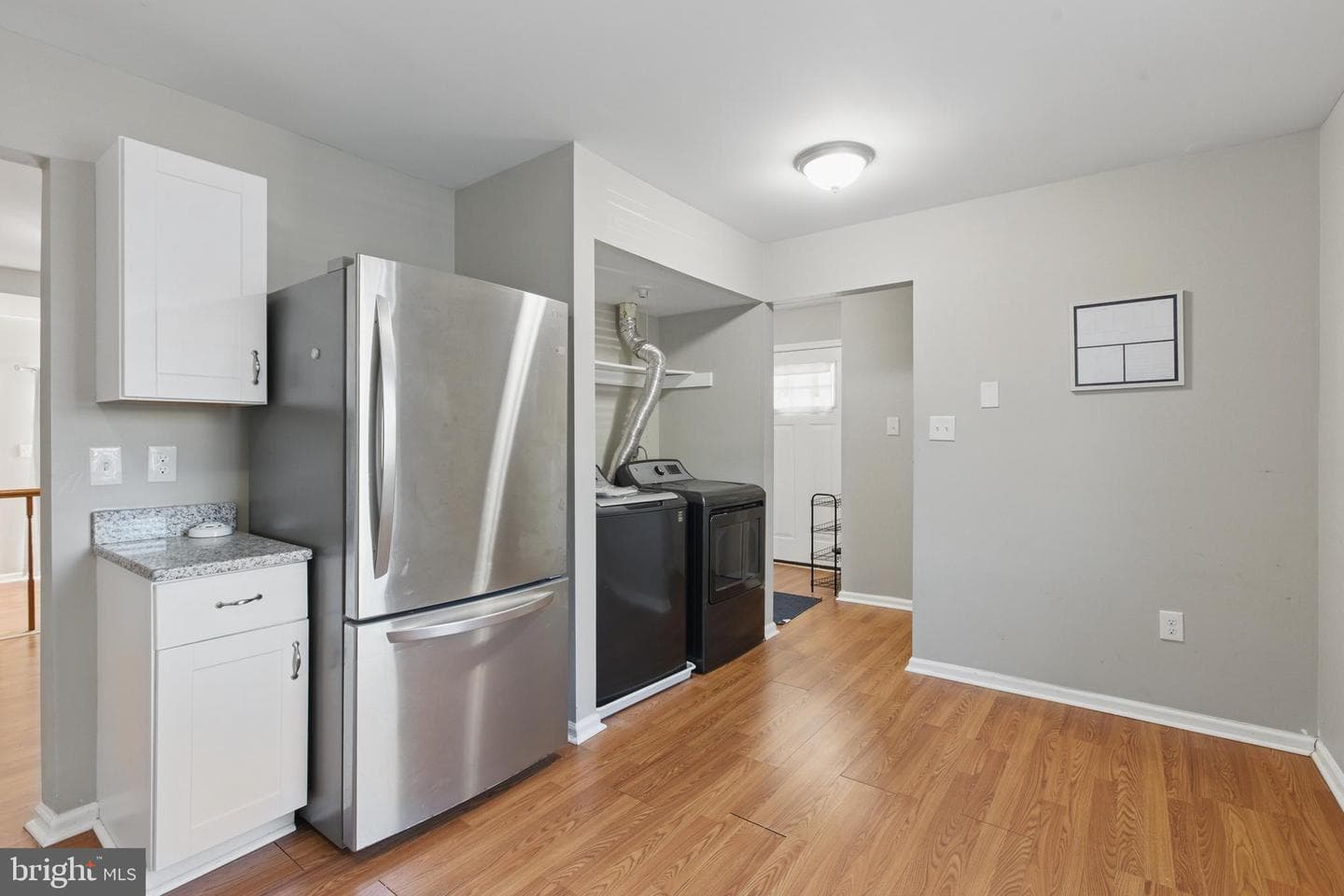 3014 South Grove photo 9