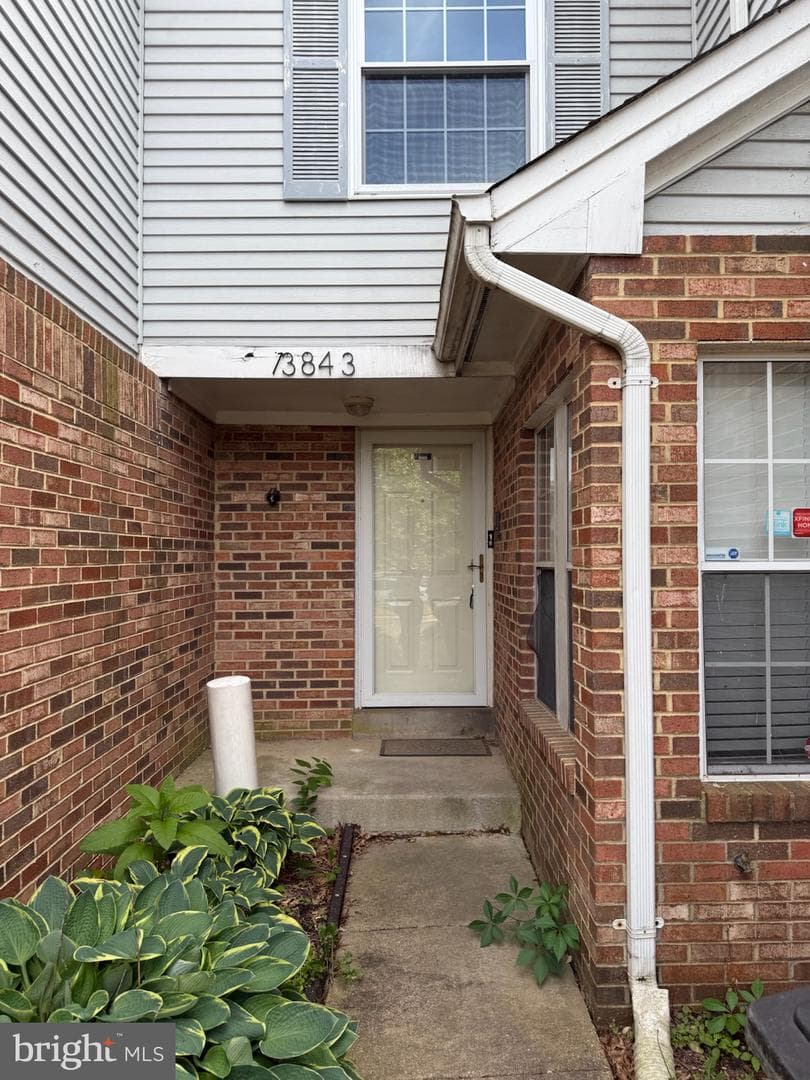 13843 Lord Fairfax Place photo 1