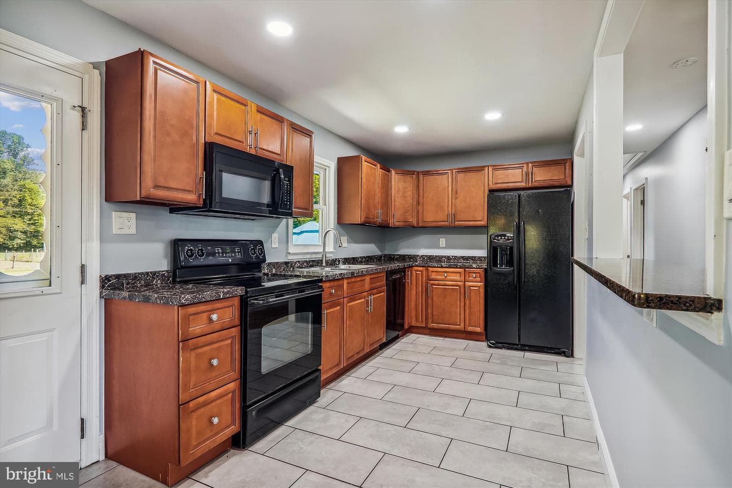 7608 Croom Station Road photo 3