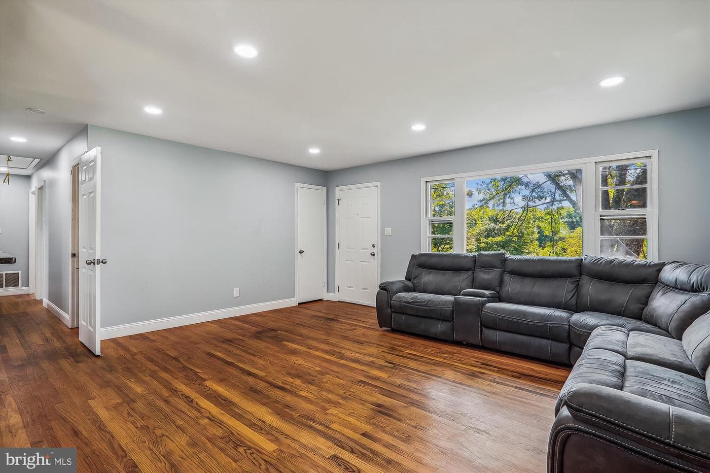 7608 Croom Station Road photo 5
