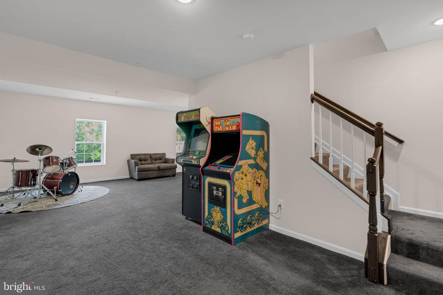 9308 Doreen Court photo 49