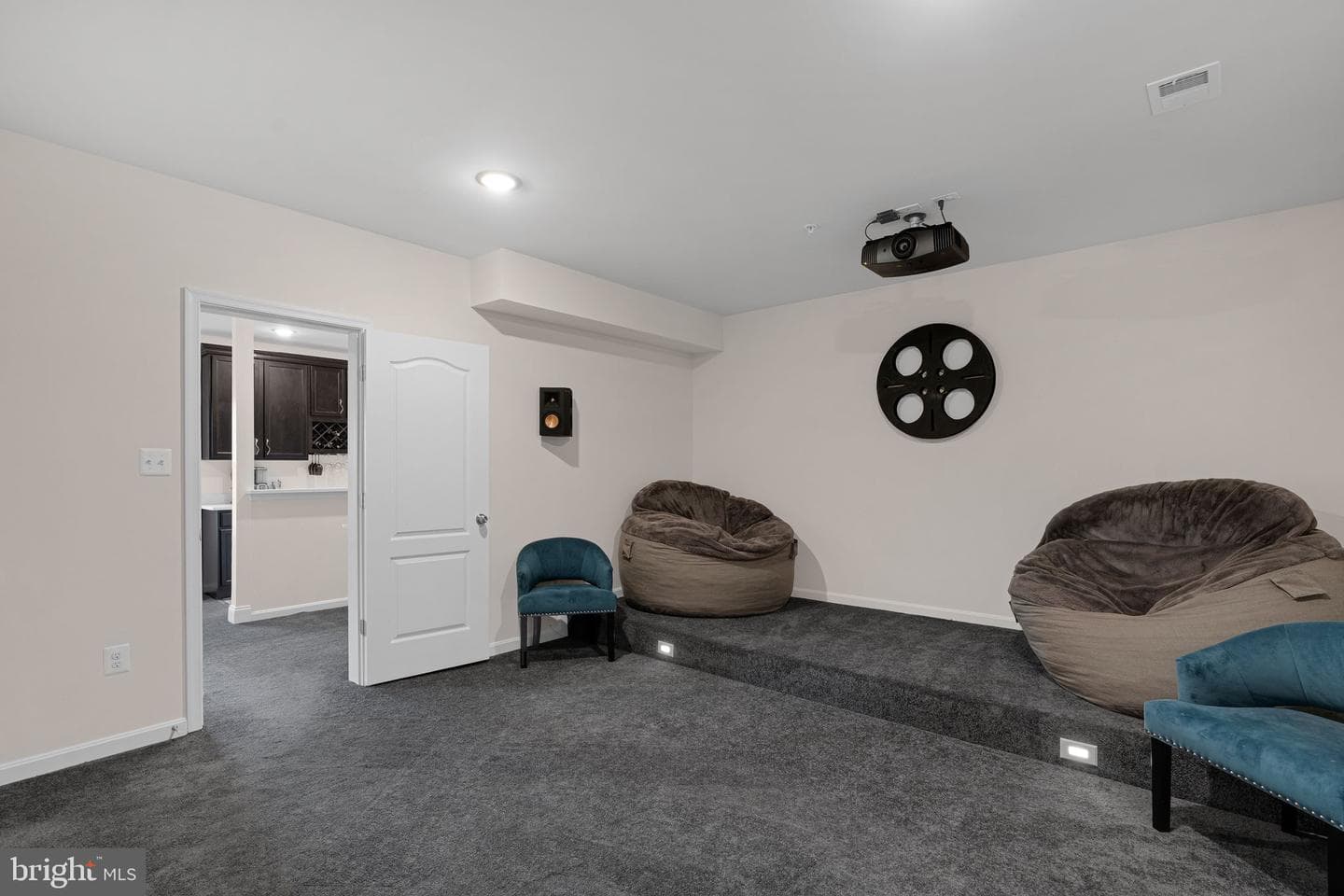 9308 Doreen Court photo 58