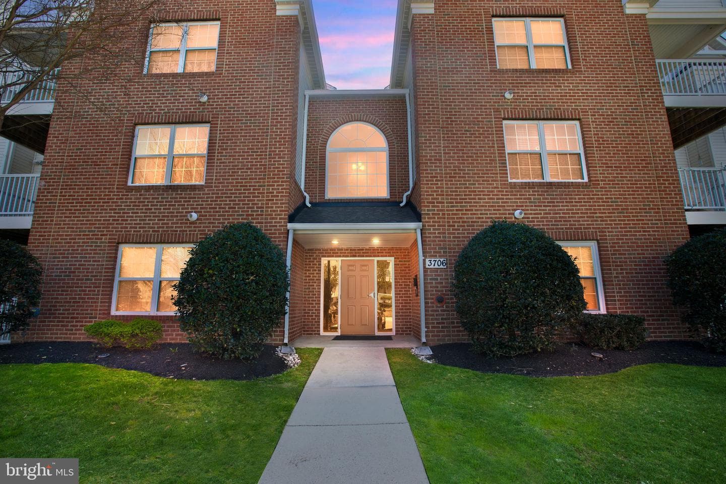 3706 Excalibur Court #201 photo 1
