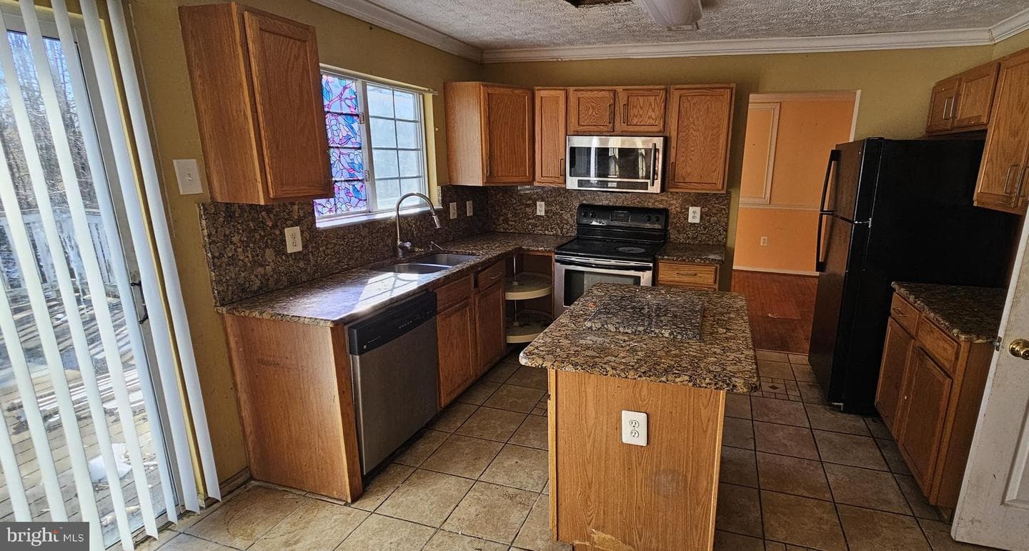 10909 Waco Drive photo 11