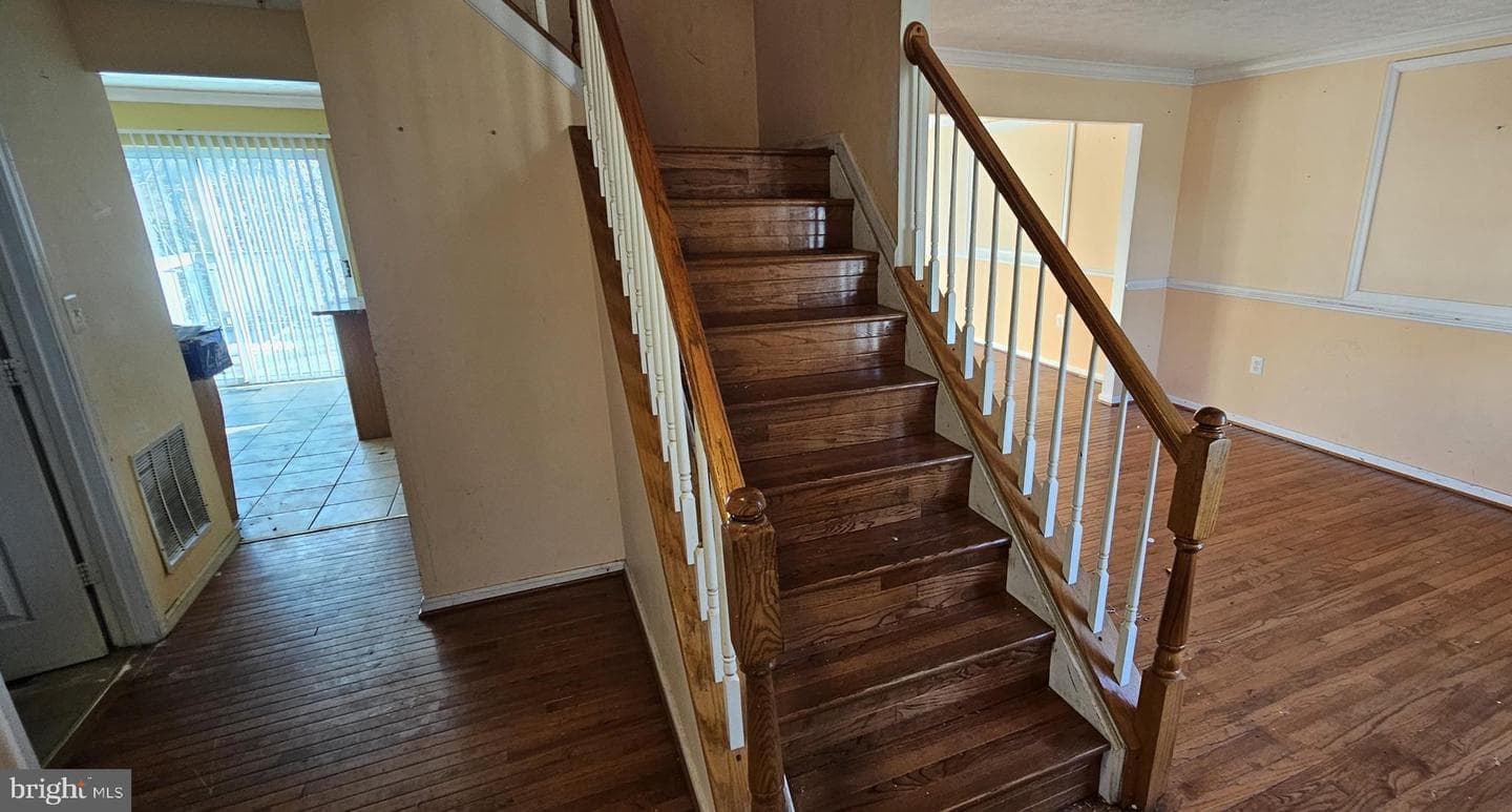 10909 Waco Drive photo 4