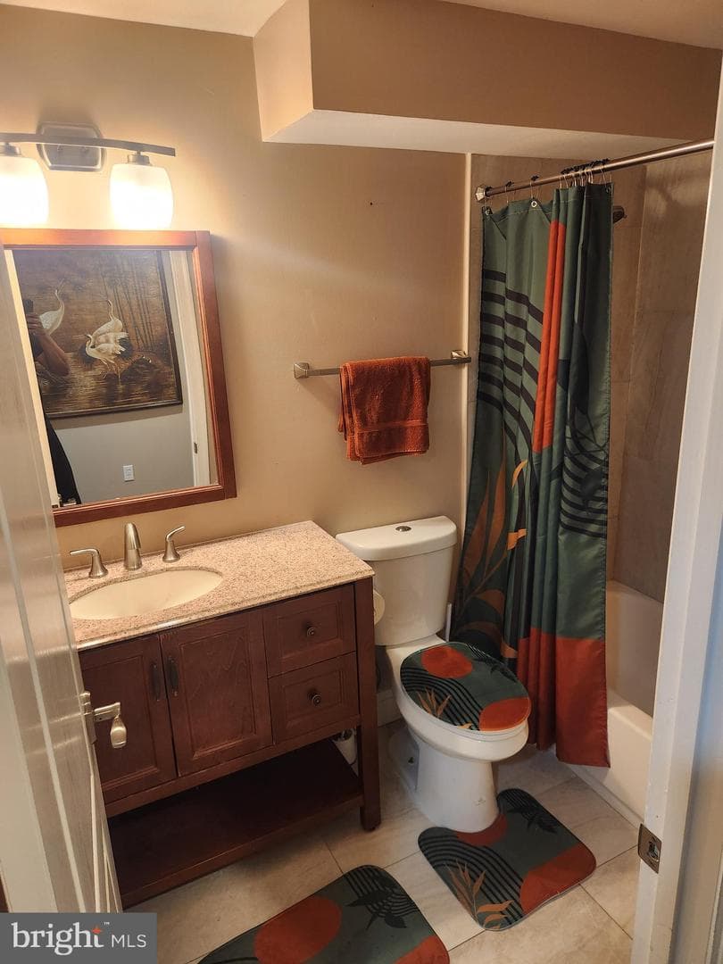 9304 Stream Valley Lane photo 24