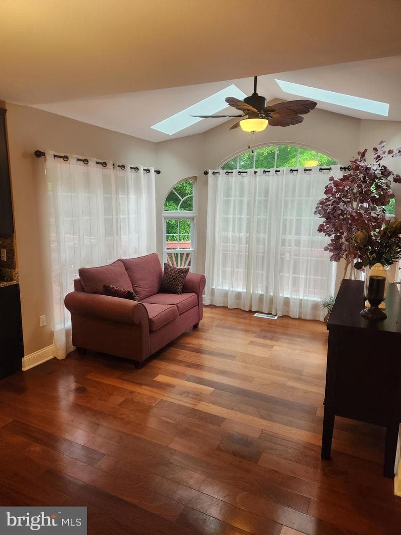 9304 Stream Valley Lane photo 9
