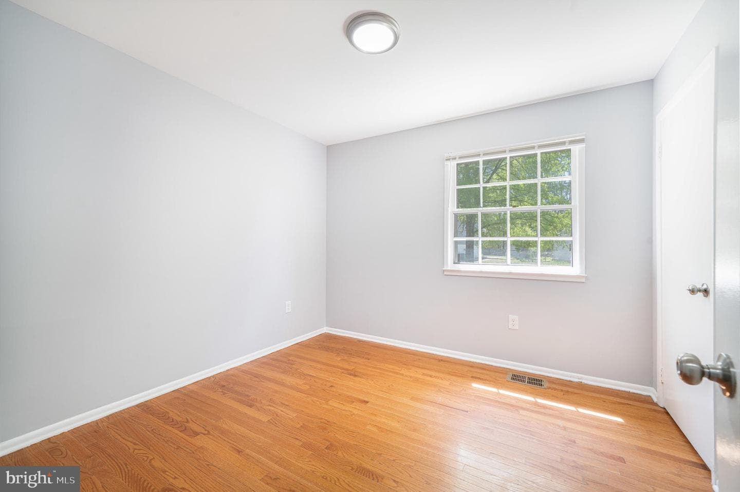 12417 Parkton Street photo 14