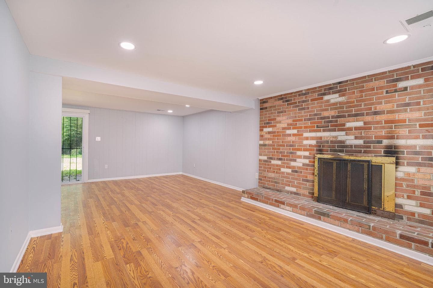 12417 Parkton Street photo 25