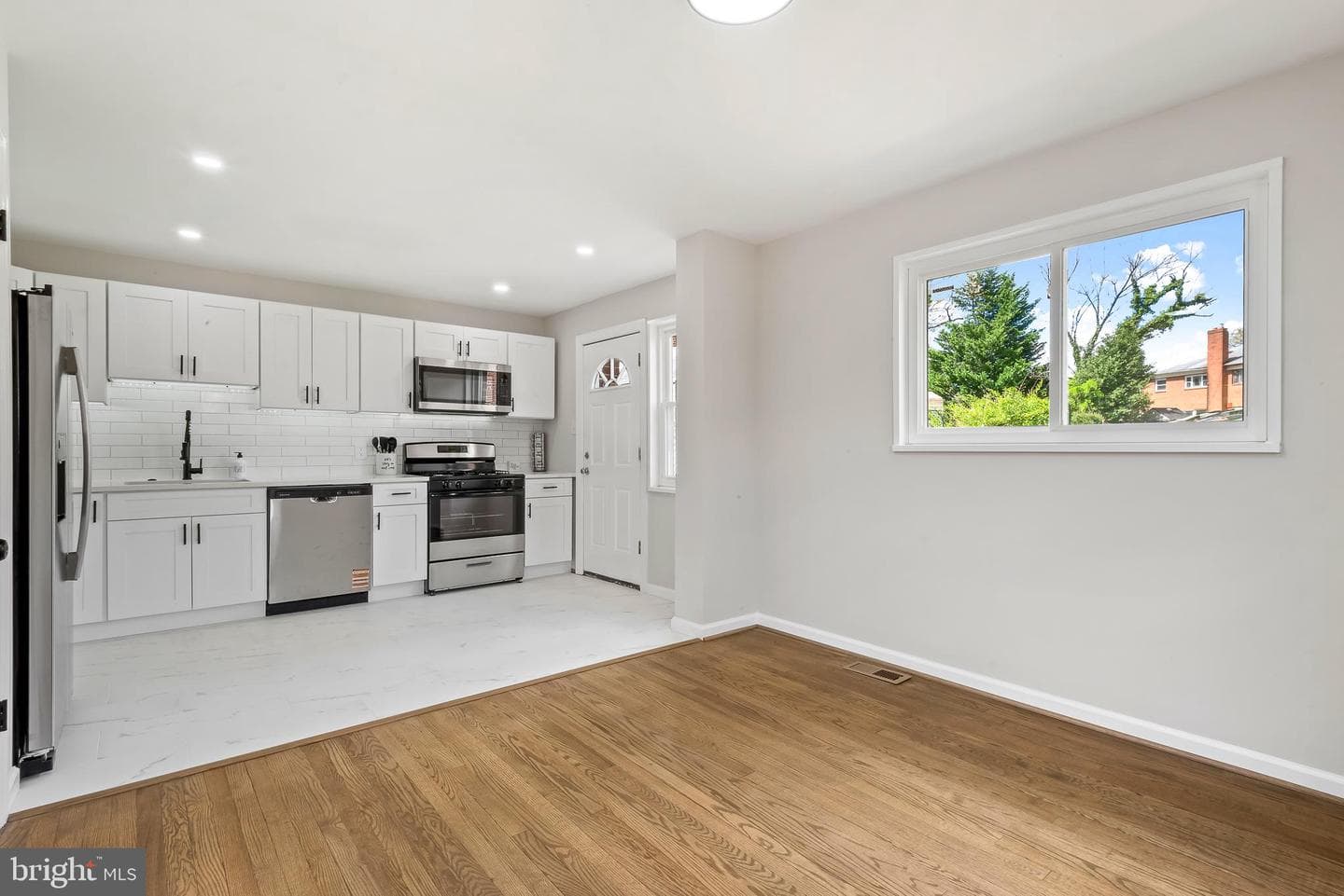 4007 28th Avenue photo 14