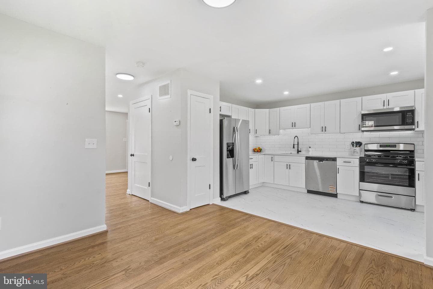 4007 28th Avenue photo 15