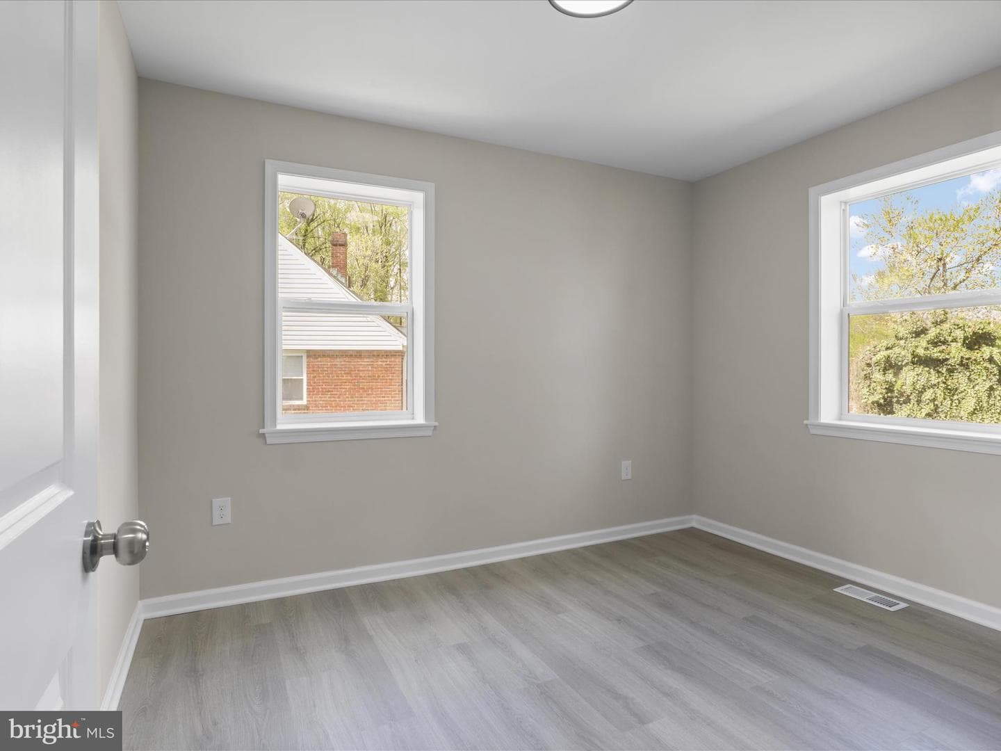 1001 Highview Drive photo 16