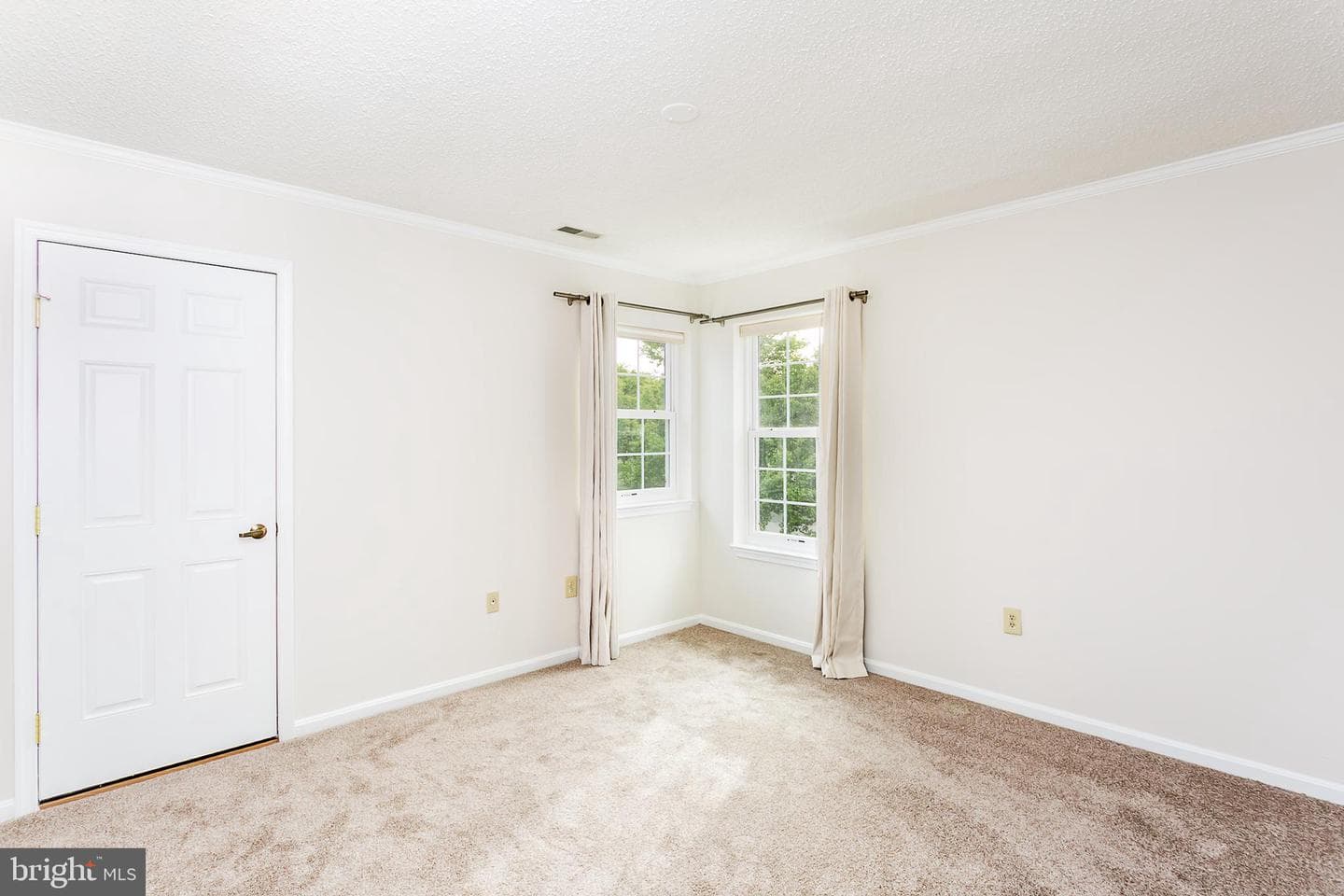 7913 Kara Court photo 18