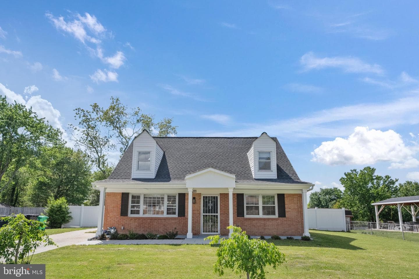 10011 Dakin Court
