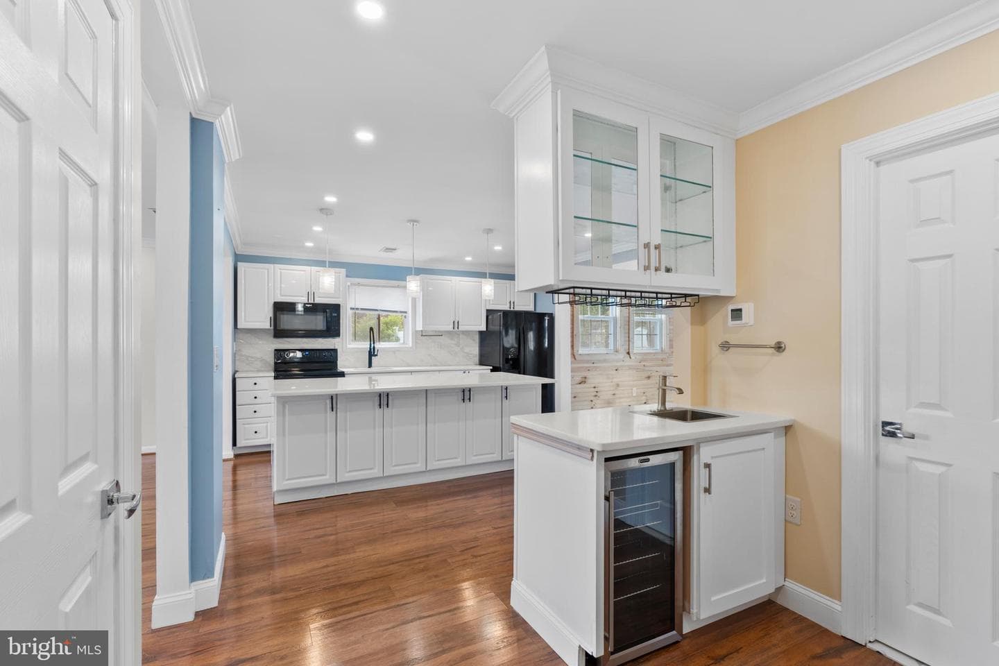 10011 Dakin Court photo 10