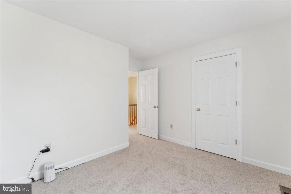 9205 Utica Place photo 26