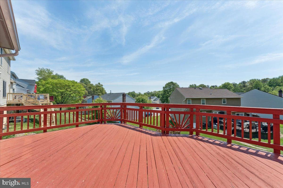 9205 Utica Place photo 35