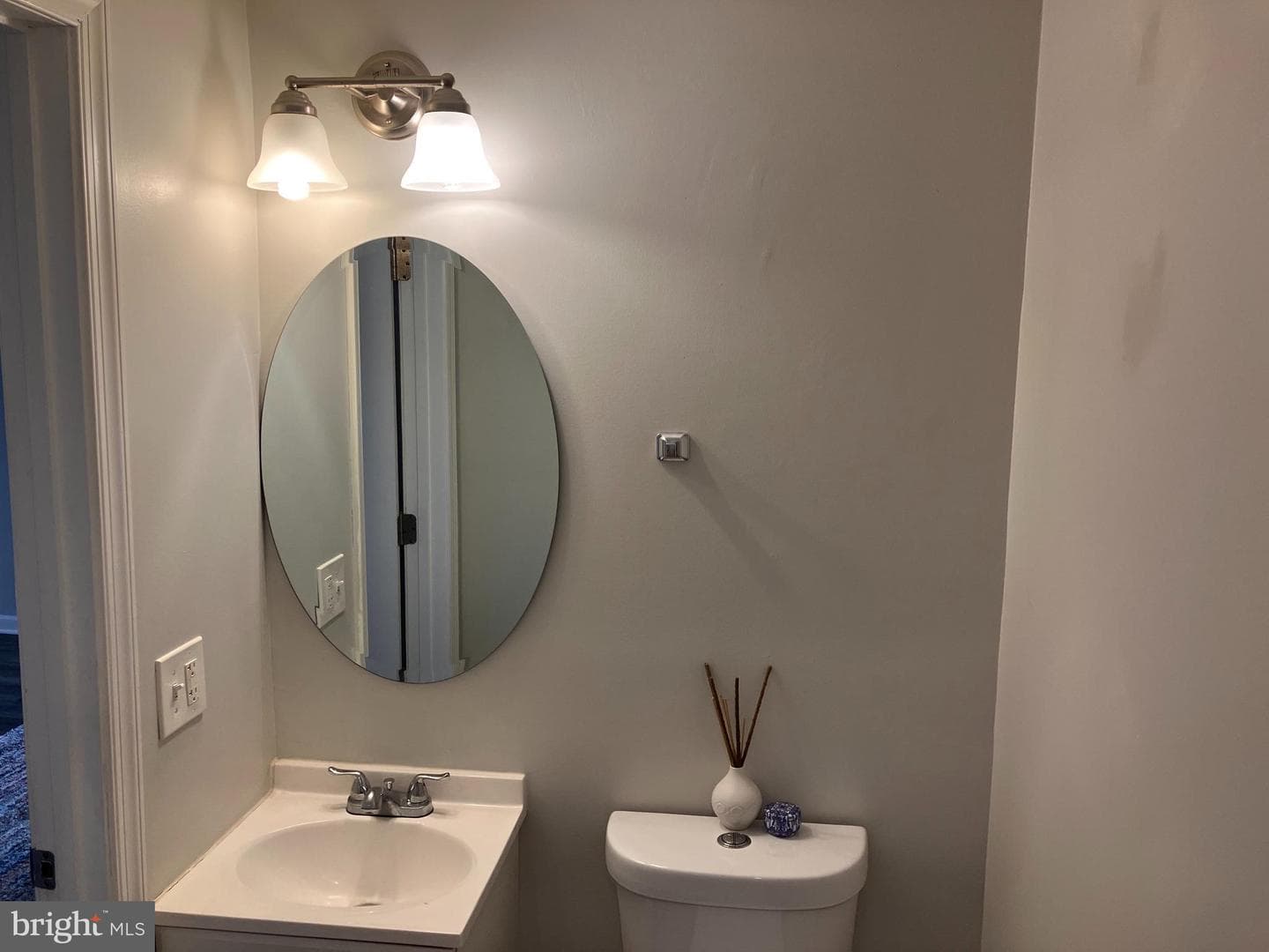 7240 Hylton Street photo 24