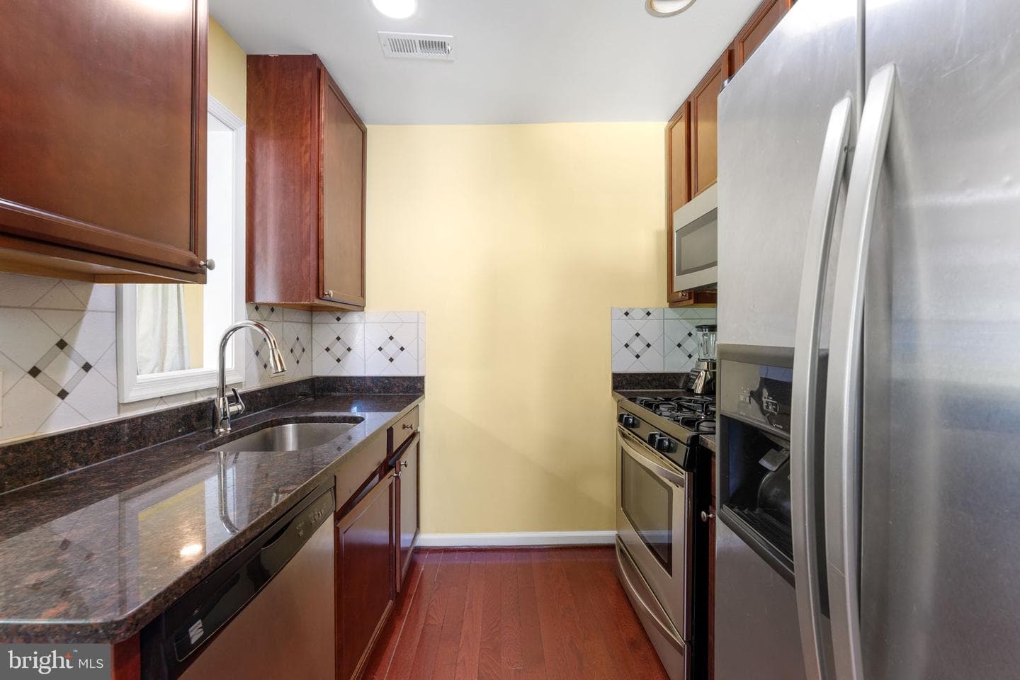 4120 Fairfax Street photo 10