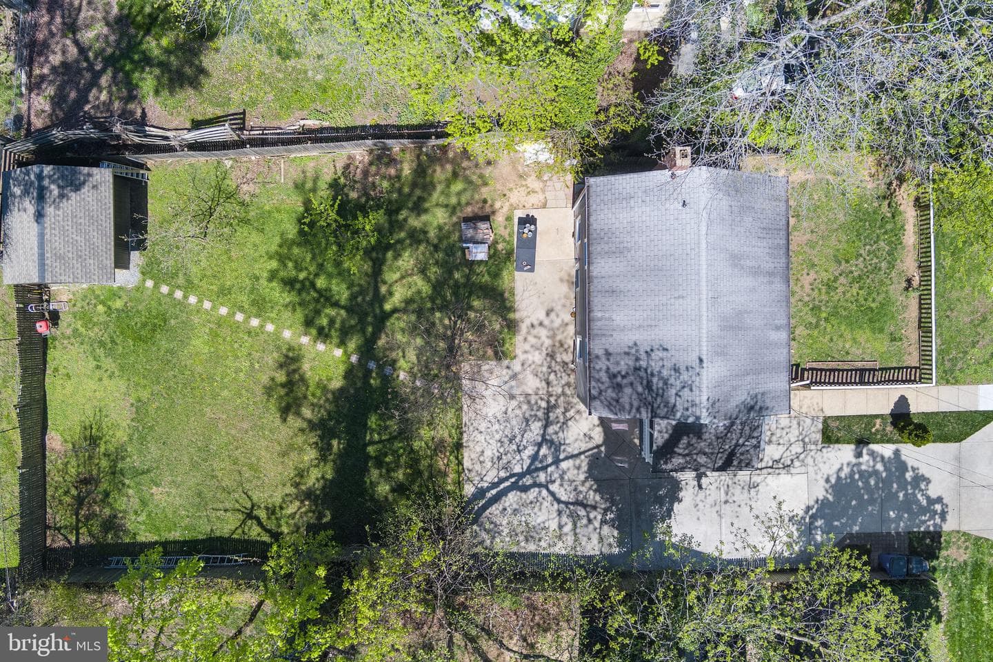 4120 Fairfax Street photo 43
