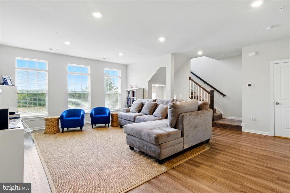5510 Lanteen Street photo 5