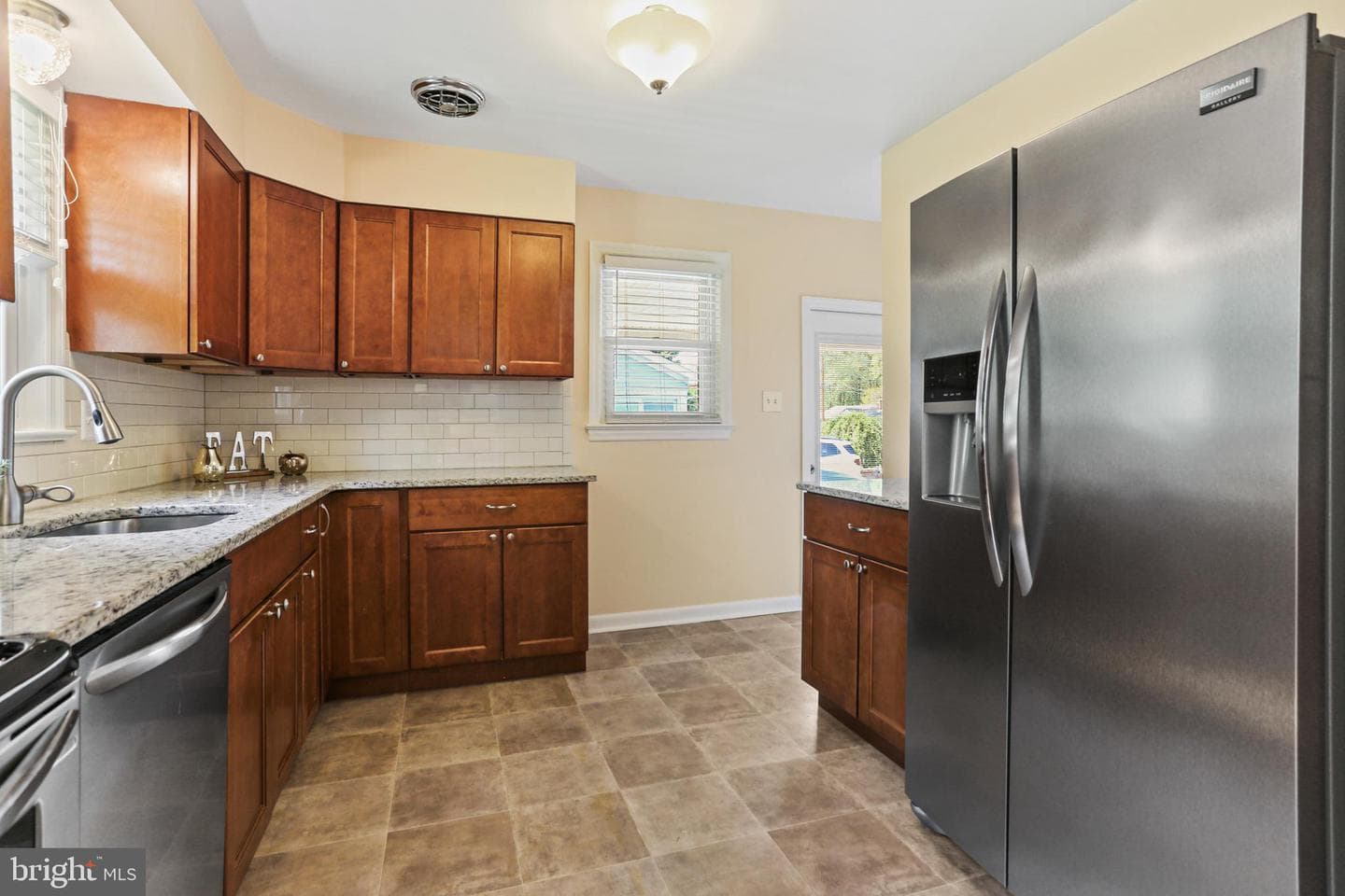 6805 Orem Drive photo 11