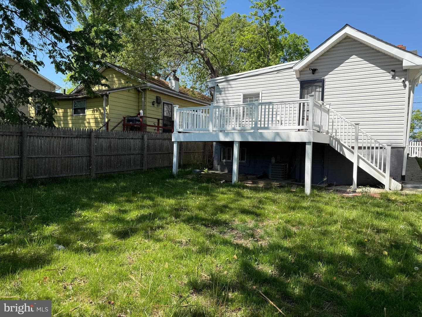5711 J Street photo 21