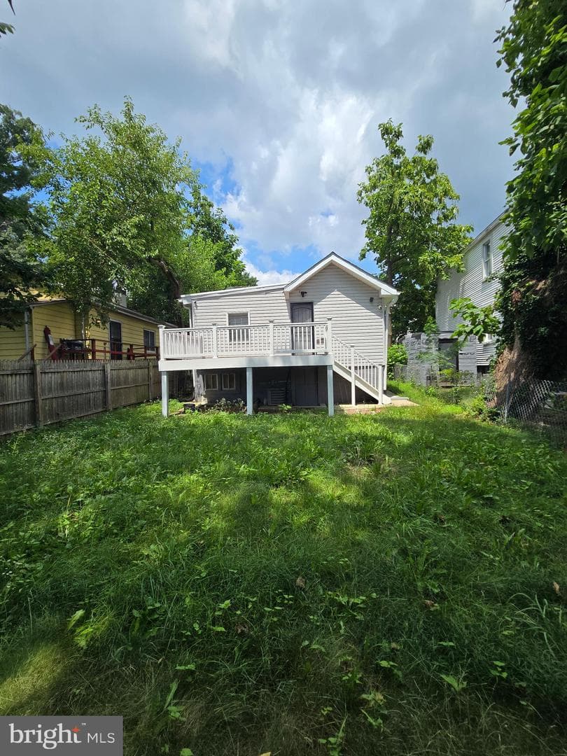5711 J Street photo 23
