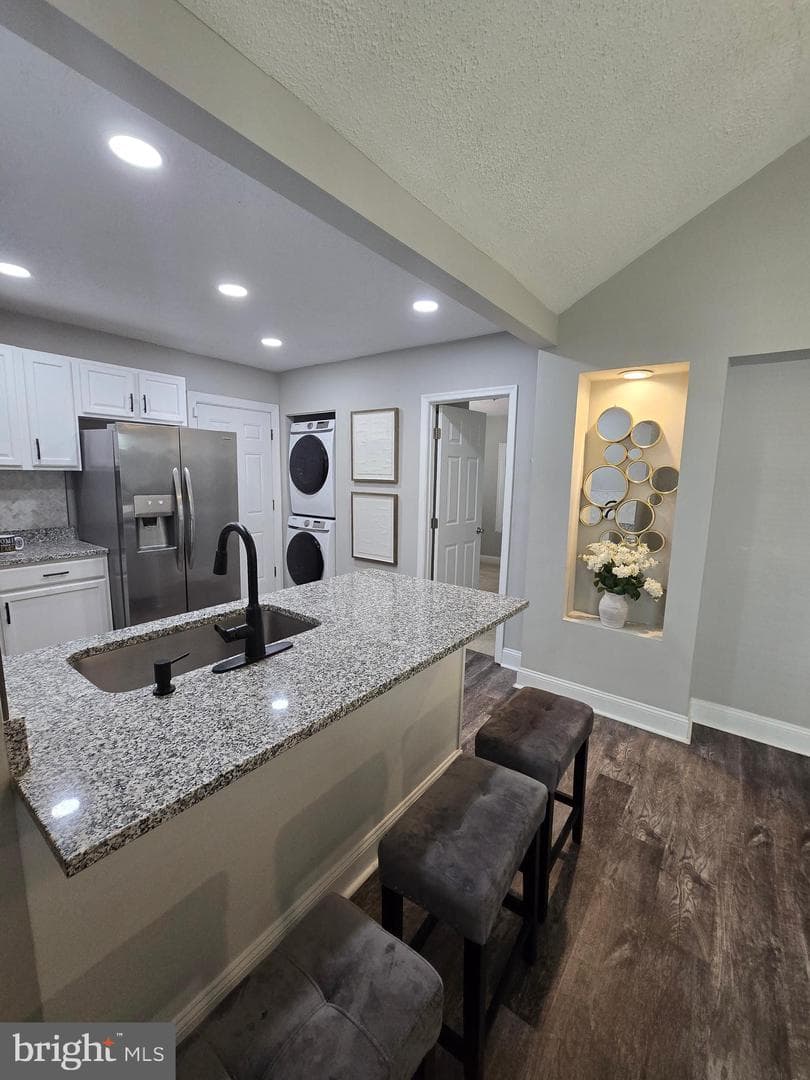 5711 J Street photo 5