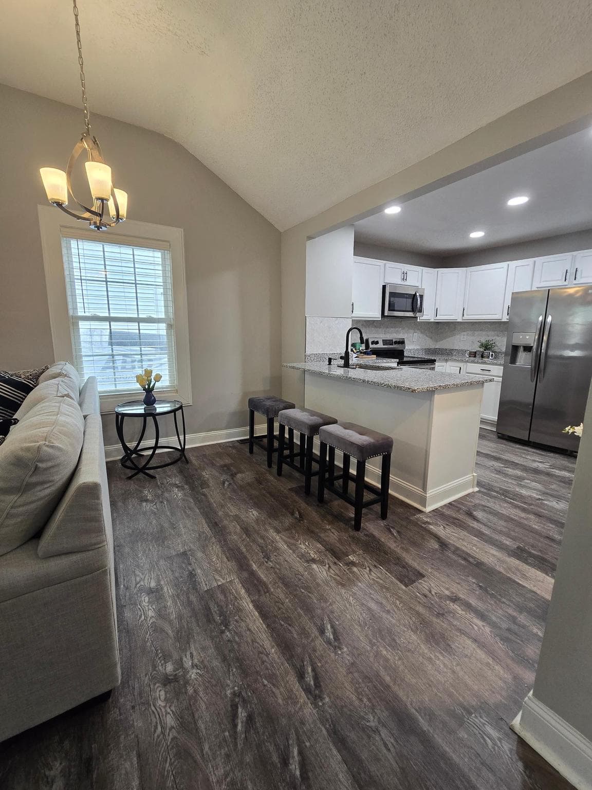 5711 J Street photo 7