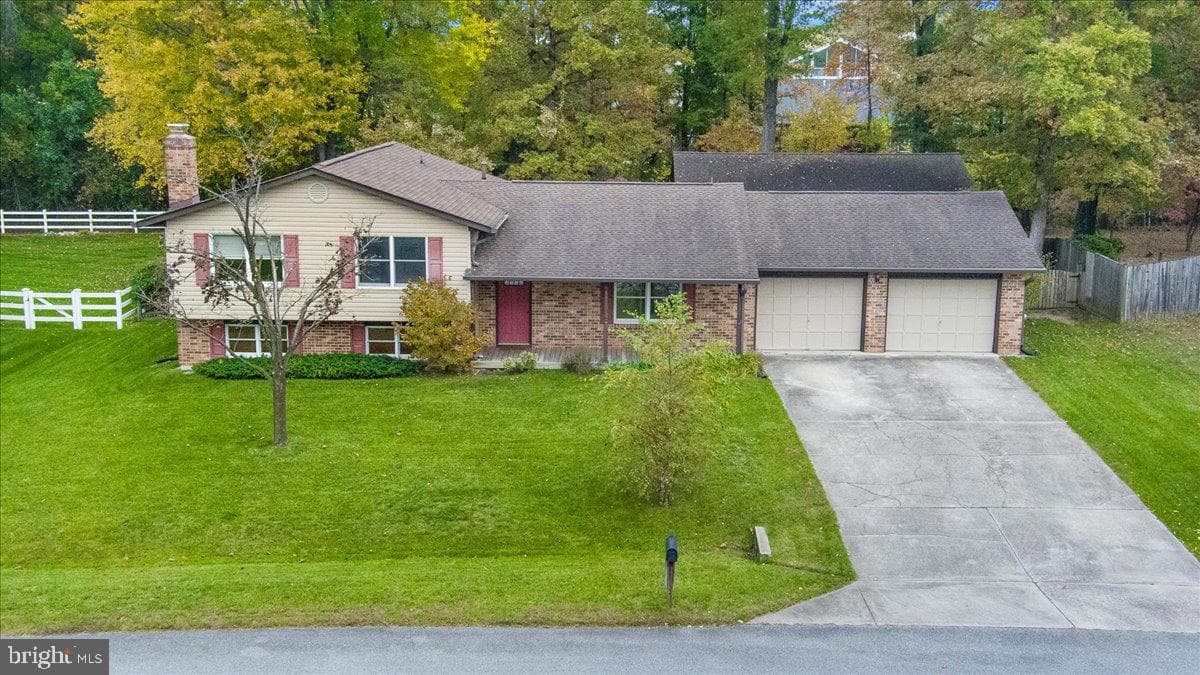 6601 Facchina Lane photo 48